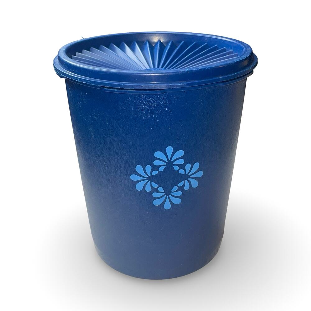Vintage Tupperware Servalier Canister 809 Blue Sunburst Lid 810 Medallion - Picture 2 of 8